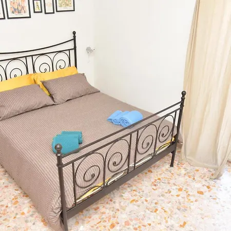 Apartment Metropolis House Rome